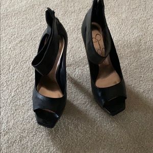 Jessica Simpson black leather heels